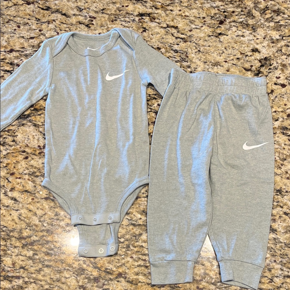 Nike set